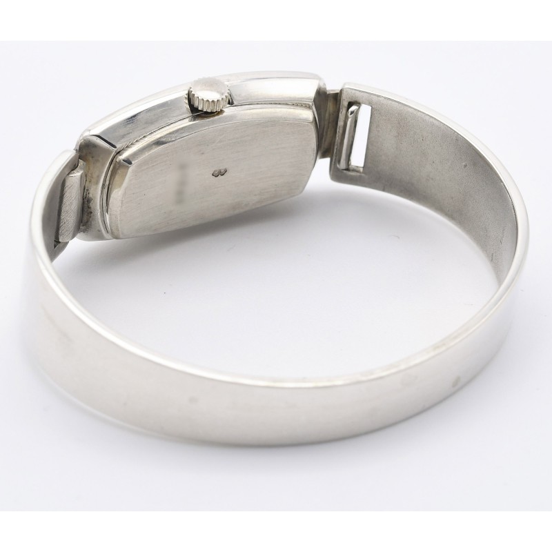 LIP (Lady Bracelet Jonc - Montre Tonneau / Argent n° 43143), vers 1976